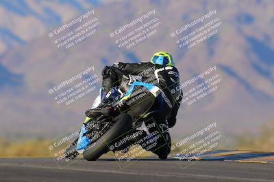 media/Dec-04-2022-CVMA (Sun) [[e38ca9e4fc]]/Race 12 500 Supersport-350 Supersport/